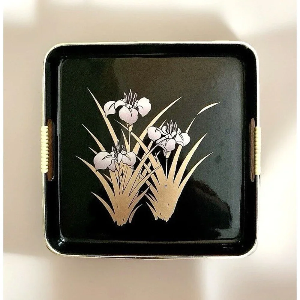 VINTAGE JAPANESE LACQUER SQUARE SERVING TRAY BLACK GOLD IRIS FLOWER WICKER